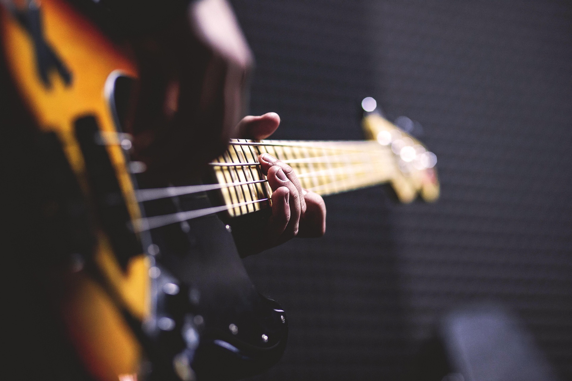 Creating chords and riffs